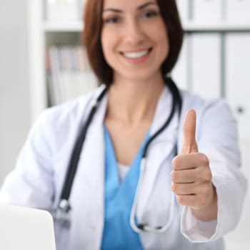 Delivering Un-Biased, Balanced CME: Going the Extra Mile with Peer Review Delivering Un-Biased, Balanced CME: Going the Extra Mile with Peer Review
